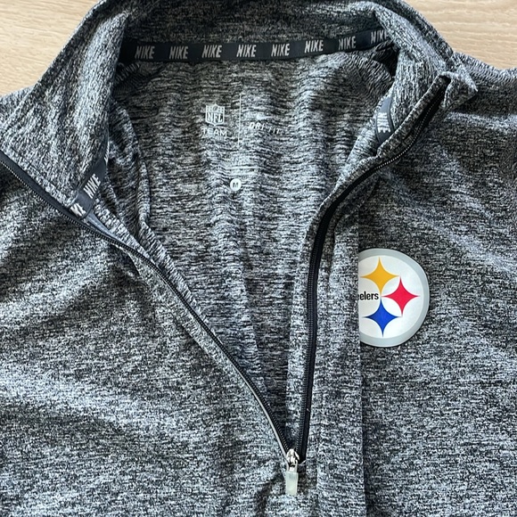 Pittsburgh Steelers 1/4 Zip Nike Pullover - Picture 4 of 4